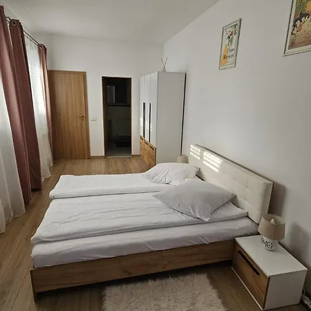 Neferprod - Is - Cam 08 *