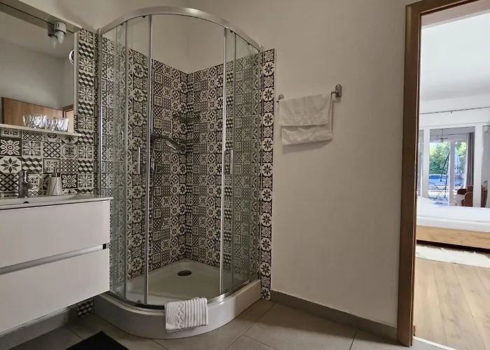 Neferprod - Is - Cam 08 * Timişoara